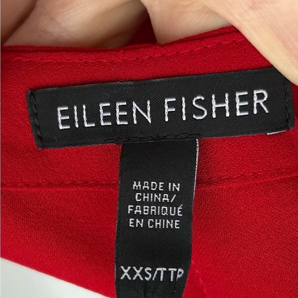 Eileen Fisher Red Cold shoulder blouse, size xxs - Picture 9 of 10